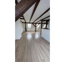 Renovierte & Helle 3,5-Zimmer Maisonette DG-Wohnung in Magdeburg