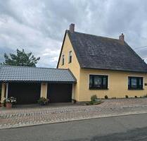 Einfamilienhaus mit großem Grundstück in Crimmitschau