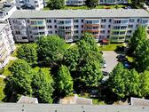 Foto - Supermarkt vor der Tür. - 395,00 EUR Kaltmiete,