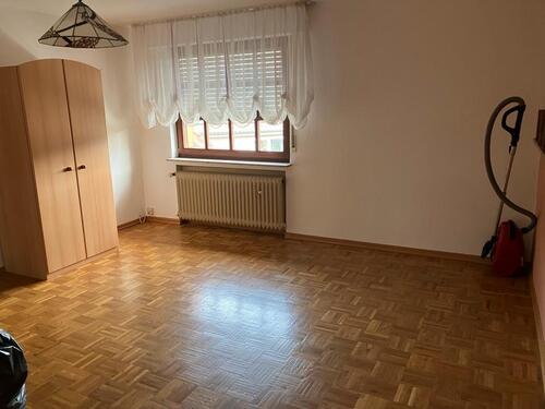 Foto - 4 Zimmer Etagenwohnung zur Miete in Sachsenheim