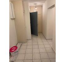 2 Zimmer Wohnung in Ellerbek (Schleswig-Holstein) - Bönningstedt