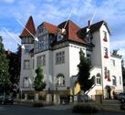 Foto - Charmante 2-Zimmer-Wohnung in historischer Villa mit Einbauküche & Stellplatz