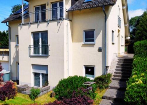 Foto - EINFAMILIENHAUS mit barrierefreier Einliegerwohnung