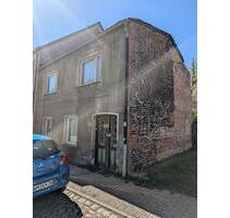 Haus in Warin zu verkaufen - 24.900,00&nbsp;EUR Kaufpreis, ca.&nbsp; 80,00&nbsp;m&sup2; in Warin (PLZ: 19417)