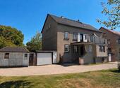 Foto - Viel Platz für die ganze Familie - großzügiges Haus mit Garten