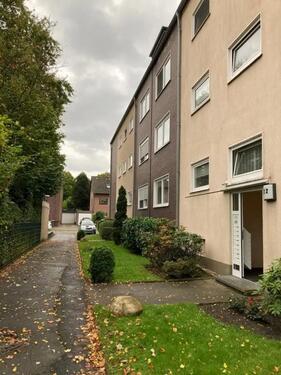 Foto - 2,5-Zimmer-Dachgeschosswohnung inkl. KfZ-Stellplatz ohne Makler