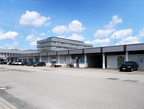 Foto - RENOVIERTE INDUSTRIE-PRODUKTIONSFLÄCHE IN HANNOVER – BARRIEREFREI!