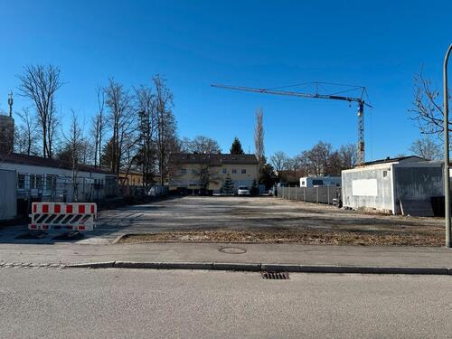 Foto - 1.000 m² Gewerbefläche Lagerfläche Stellplätze zu vermieten