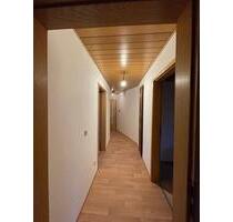 Dachgeschosswohnung 2ZKB - 600,00 EUR Kaltmiete, in Kassel (PLZ: 34134) Niederzwehren