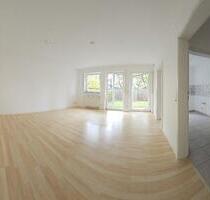 Erdgeschosswohnung mit Terrasse, Garten & Tiefgaragenoption – - Forchheim