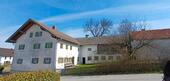 Foto - Charmantes Grundstück mit Bauernhaus und vielseitigen Optionen