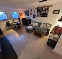 2-Zi KG-Einliegerwohnung in BergtheimB19 mit Küche,Bahnanbindung