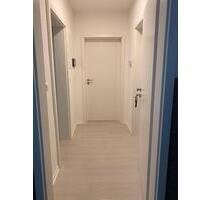 3 Zimmer Wohnung zu vermieten - 850,00&nbsp;EUR Kaltmiete, ca.&nbsp; 65,00&nbsp;m&sup2; in Tuttlingen (PLZ: 78532)