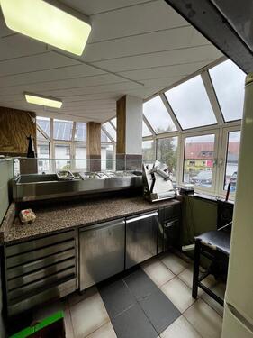 Foto - Gastro (KebabladenPizzeriaBistro) inkl. 2ZKB Wohnung