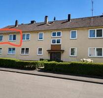 Bezugsfertige 2 Zimmer Wohnung in der 1. Etage mit großer Küche - Bottrop Batenbrock
