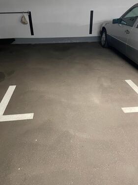Foto - Tiefgaragen-Stellplatz für PKW - 75,00&nbsp;EUR Miete,