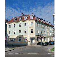 Schöne 3 - Zimmer Wohnung mitten in der Altstadt - Durach