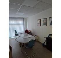 Geschäftsräume - 950,00&nbsp;EUR Kaltmiete, ca.&nbsp; 12,66&nbsp;m&sup2; in Nauen (PLZ: 14641)