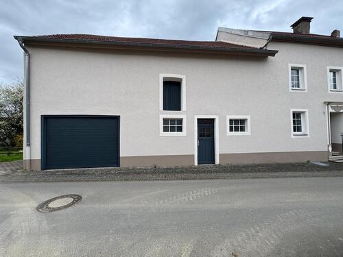 Foto - 6 Zimmer Bauernhaus, Landhaus zum Kaufen in Badem