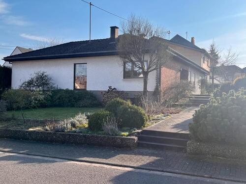 Foto - Freistehender Bungalow (ohne Makler)