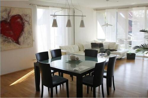 Foto - 10 Gehminuten zur Altstadt und Donaublick Modernes Apartment mit 100m² und Balkon