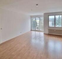 Sonnige 2-Zimmerwohnung mit Balkon und Wannenbad - Bernau bei Berlin