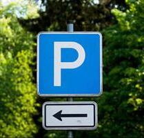 Kfz-Stellplatz außen, Parkplatz, Leopoldstraße, München Schwabing