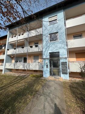 Foto - 3-Zimmer EG-Wohnung in Top-Lage Feucht mit Balkon & Garage