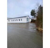 Lagerhalle mit Büroräumen - 2.250,00&nbsp;EUR Kaltmiete, ca.&nbsp; 510,00&nbsp;m&sup2; in Extertal (PLZ: 32699)