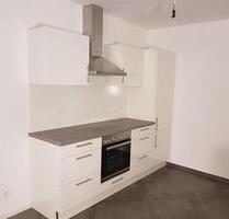 Ab 01.05. kernsanierte moderne 1-Zimmerwohnung ruhige Altstadtlage ohne KFZ-Stellplatz - Schweinfurt Gartenstadt