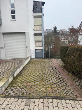 Foto - Außenstellplatz - 30,00&nbsp;EUR Miete,