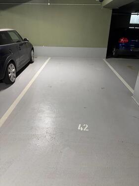 Foto - Tiefgaragenstellplatz - 60,00&nbsp;EUR Miete,