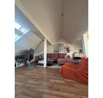 Maisonette Wohnung | Nippes - 800,00&nbsp;EUR Kaltmiete, ca.&nbsp; 65,00&nbsp;m&sup2; in Köln (PLZ: 50676) Innenstadt