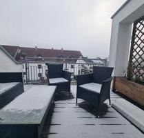 3‑Zi.-Maisonette, Dachterrasse, TG, sofort frei - Untermeitingen