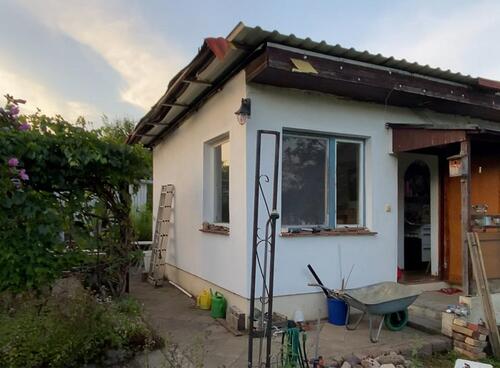 Foto - Traum-Kleingarten mit Steinlaube und Obstparadies