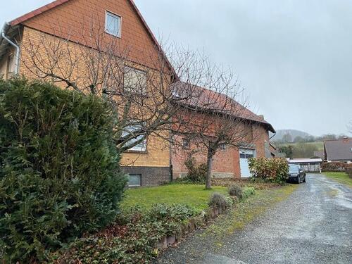 Foto - 6 Zimmer Mehrfamilienhaus, Wohnhaus zum Kaufen in Delligsen