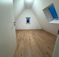 2 Zimmer Wohnung - 600,00&nbsp;EUR Kaltmiete, ca.&nbsp; 50,00&nbsp;m&sup2; in Zimmern ob Rottweil (PLZ: 78658)