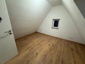 Foto - 2 Zimmer Dachgeschoßwohnung zur Miete in Zimmern ob Rottweil