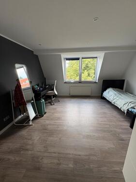 Foto - Nachmieter für Schönes WG Zimmer in Elmschenhagen