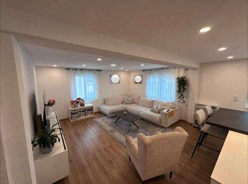 Foto - Sanierte Doppelhaushälfte - 425.000,00&nbsp;EUR Kaufpreis, ca.&nbsp; 125,00&nbsp;m&sup2;