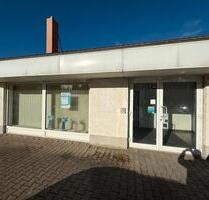 Gewerbefläche - Ideal für Praxis, Büro oder Imbiss, Restaurant - Ostrau