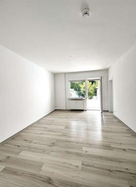 Foto - Helle 2-Zimmer-Wohnung mit Balkon in zentraler Lage.