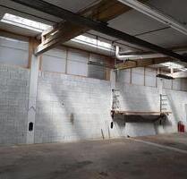 Lagerhalle in Memmingen Süd - 1.120,00&nbsp;EUR Kaltmiete, ca.&nbsp; 4,00&nbsp;m&sup2; in Memmingen (PLZ: 87700)