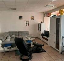 Große 2 Zimmer Erdgeschosswohnung in Neuhaus - Holzminden