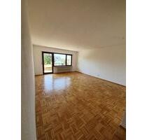 Helle 3-Zimmer-Wohnung mit Balkon, Stellplatz und Einbauküche - Bad Rappenau