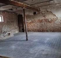 Motorrad-Winterstellplatz in trockener Halle! - Großbeeren