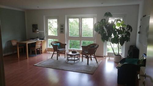 Foto - großer Therapie- (oder Büro-) Raum Pasing tageweise