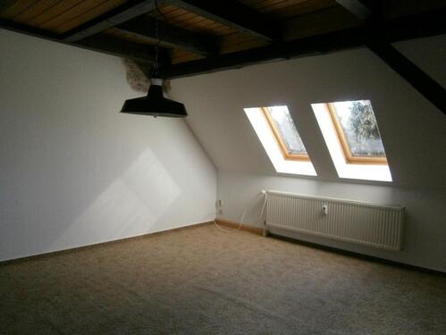 Foto - sanierte Altbauwohnung im Mehrfamilienhaus