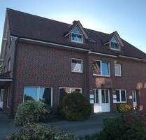 Zentrumsnahe 2,5-Zimmer-Dachgeschosswohnung - Wiefelstede