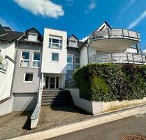 Wunderschöne 3-Zimmer Dachgeschosswohnung mit Weitblick - Sankt Augustin